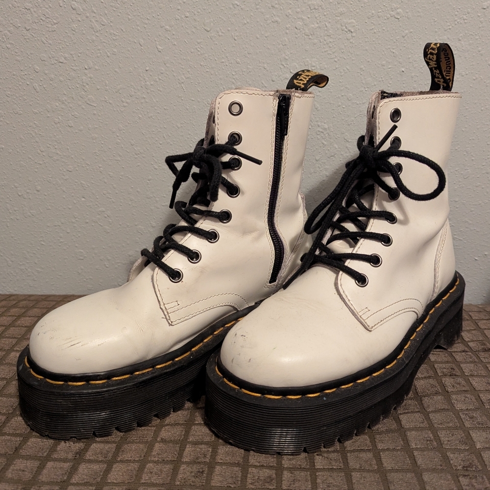 Doc Martens White Platform Combat Boots 1460 Pascal Max Leather Women's Size 6